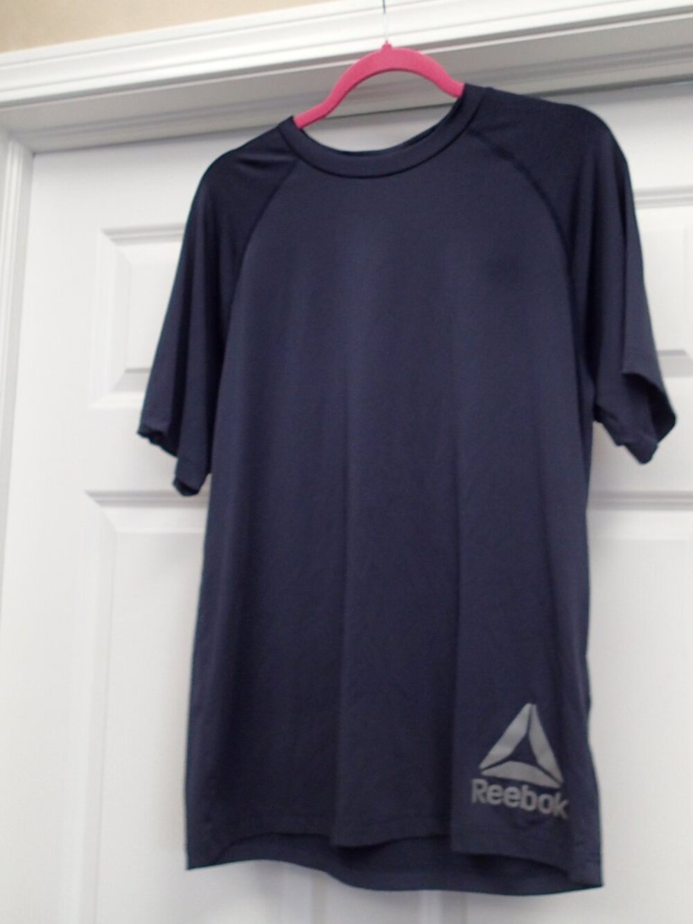 Reebok Navy Blue Men's Shirt Sizse Small - Picture 1 of 3